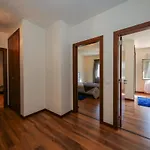 Lusitano Apartamento *